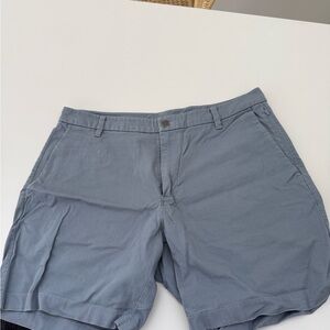 lululemon athletica Men's Blue Flat Front Shorts